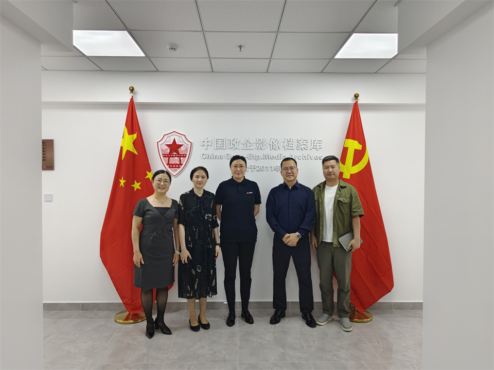 黨委委員、副總經理陳雅瓊 利醇管理.jpg 黨委委員、副總經理陳雅瓊 利醇管理.jpg