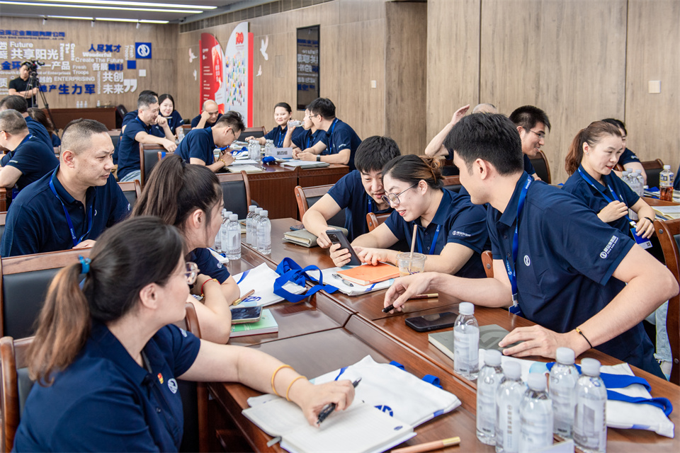 第三段前做滑動 (3).jpg 第三段前做滑動 (3).jpg